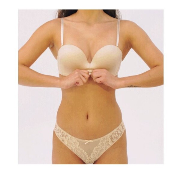 Upbra Convertible Strapless Bra Nude (Champangne) 32DD Cleavage & Lift Control - Picture 5 of 16